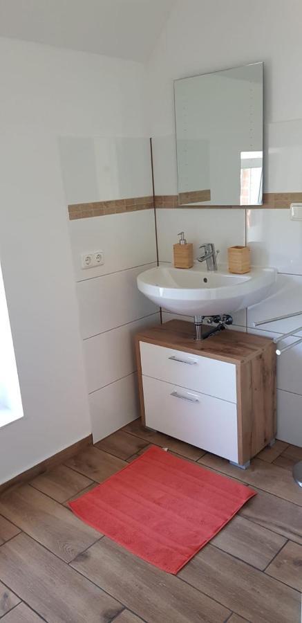 Rauf Und Justyna 1 Apartment Wulfsen Ngoại thất bức ảnh